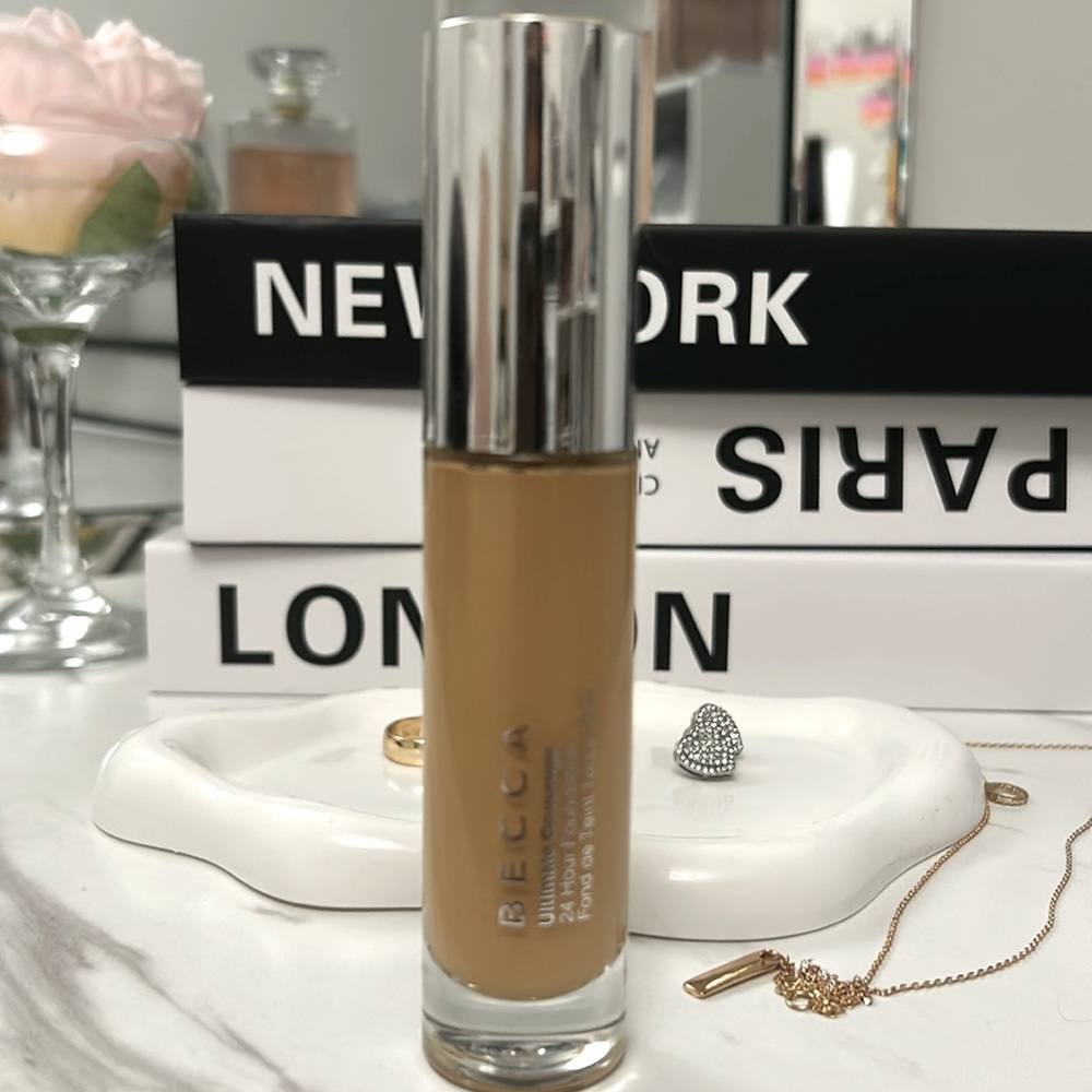 BECCA Ultimate Coverage Foundation - Warm Tan